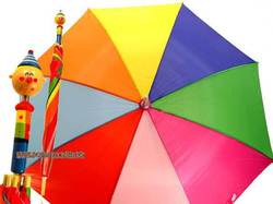 La tendance des parapluies chics et chocs ! La tendance des parapluies chics et chocs !
