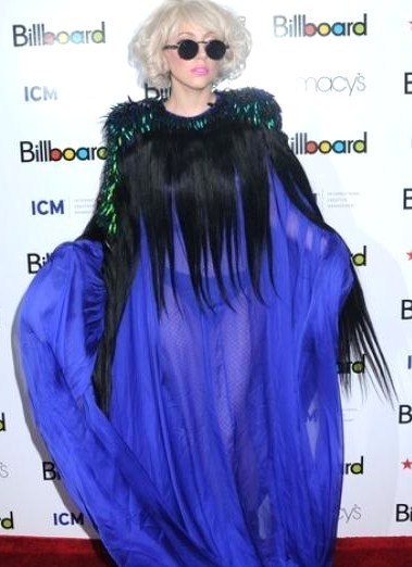 Top 10 des robes les plus excentriques de Lady Gaga ! Top 10 des robes les plus excentriques de Lady Gaga !