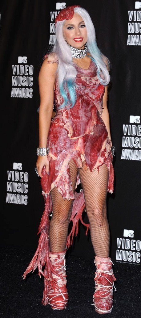 Top 10 des robes les plus excentriques de Lady Gaga ! Top 10 des robes les plus excentriques de Lady Gaga !