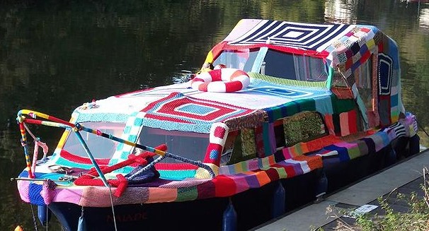 La folie du tricot, le Yarnbombing est très tendance ! La folie du tricot, le Yarnbombing est très tendance !