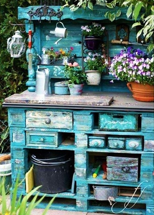 Idées pour faire une table à rempoter en récup ! Idées pour faire une table à rempoter en récup !