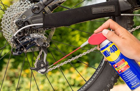 10 astuces maison du WD-40