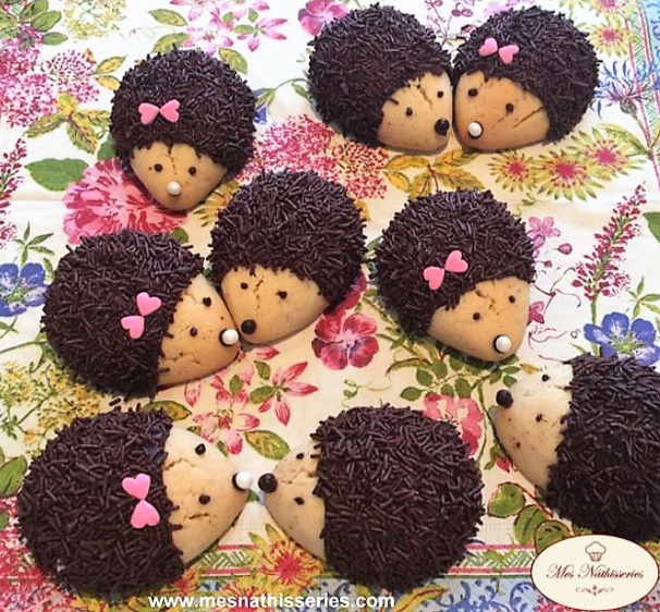 Biscuits et cupcakes hérissons