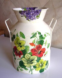 Décorations pour Pots à Lait avec du serviettage Décorations pour Pots à Lait avec du serviettage