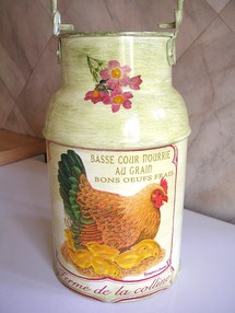 Décorations pour Pots à Lait avec du serviettage Décorations pour Pots à Lait avec du serviettage