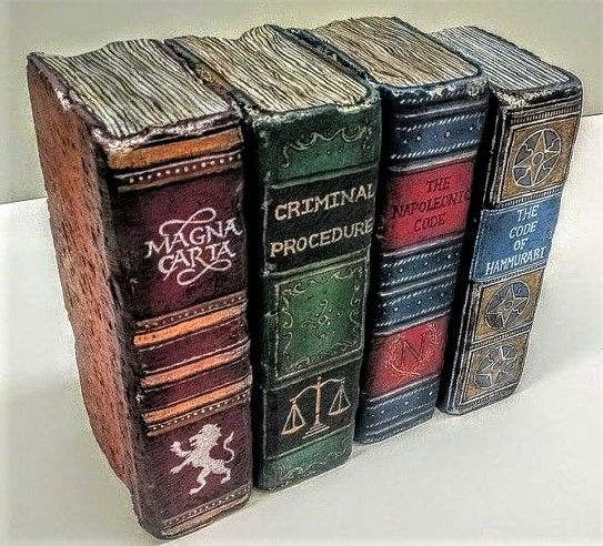 Faire une fausse bibliothèque avec des briques peintes Faire une fausse bibliothèque avec des briques peintes