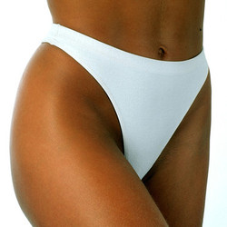 Epilation du maillot : quelle coupe choisir ? Epilation du maillot : quelle coupe choisir ?