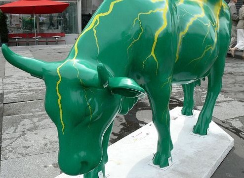 Art insolite : des vaches sur leur 31 !