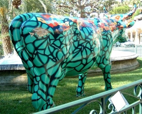 Art insolite : des vaches sur leur 31 !