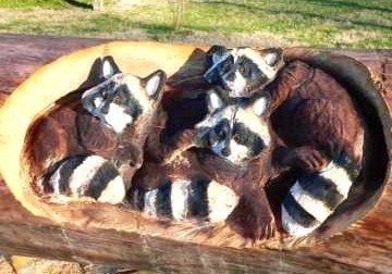 Art insolite : sculptures sur tronc d'arbres.. Art insolite : sculptures sur tronc d'arbres..