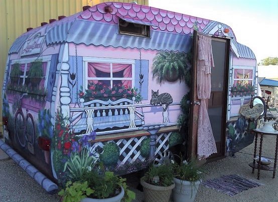 Jolies caravanes décorées peintures originales Jolies caravanes décorées peintures originales