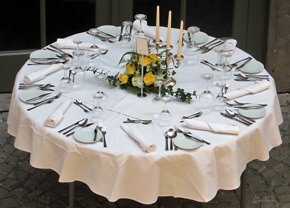 Déco : vous aussi devenez des chevaliers de la Table ronde ! Déco : vous aussi devenez des chevaliers de la Table ronde !