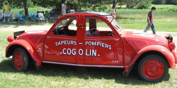 Images drôles et insolites 2CV de folie ! Images drôles et insolites 2CV de folie !