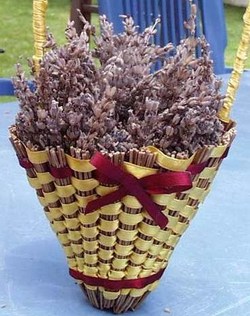 Tutoriel : comment faire une navette de lavande ! Tutoriel : comment faire une navette de lavande !