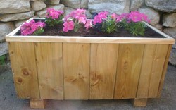 Fabriquer un bac à fleurs en bois de récup ! Fabriquer un bac à fleurs en bois de récup !