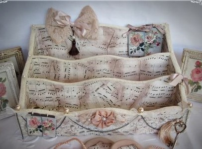 Faire un range-lettres en cartonnage ! Faire un range-lettres en cartonnage !