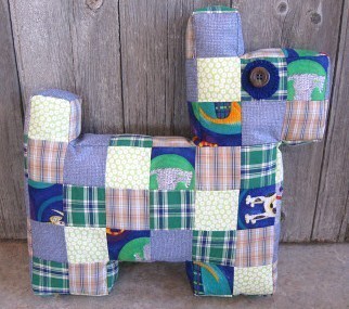 Faire un chien en tissu, les tutos.. Faire un chien en tissu, les tutos..