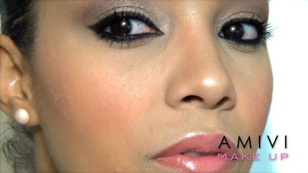 Embellir son regard, les tutos maquillage ! Embellir son regard, les tutos maquillage !