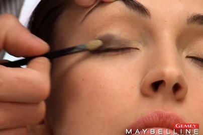 Embellir son regard, les tutos maquillage ! Embellir son regard, les tutos maquillage !