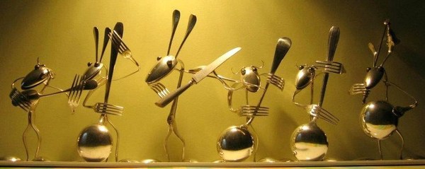 Mamie vous a refilé sa vieille ménagère, faîtes en une déco originale ! Mamie vous a refilé sa vieille ménagère, faîtes en une déco originale !