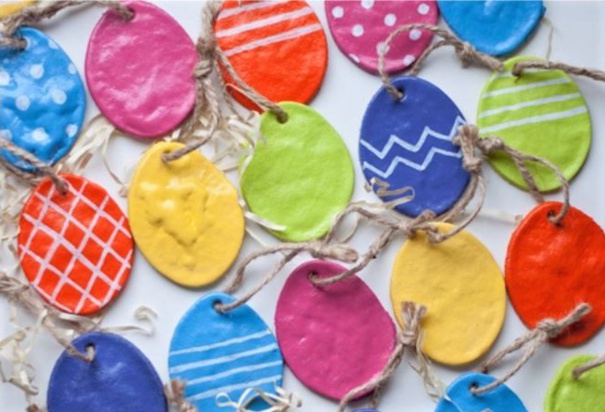 Tutoriel oeufs de Pâques en pâte à sel Tutoriel oeufs de Pâques en pâte à sel