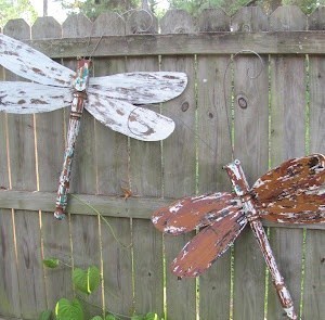 Transformez vos vieux ventilos en libellules géantes !