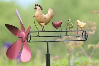 Poules décoratives pour le jardin ! Poules décoratives pour le jardin !