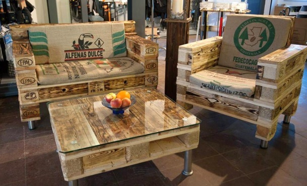 Salons de jardin faits avec des palettes en bois Salons de jardin faits avec des palettes en bois