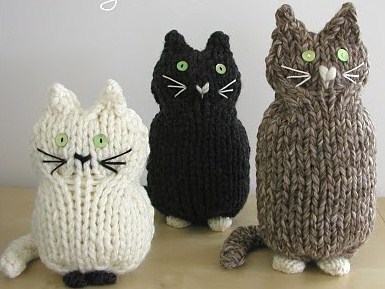 De jolis chats tricotés !