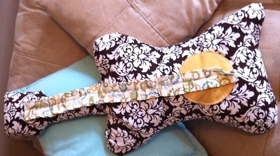 Faire un coussin guitare, les tutos ! Faire un coussin guitare, les tutos !