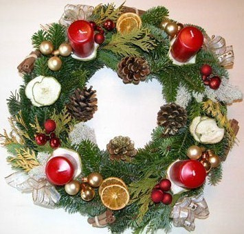 Faire une couronne de Noël, les tutos Faire une couronne de Noël, les tutos