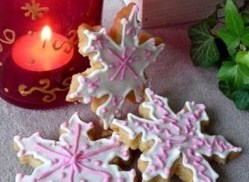 10 recettes biscuits de Noël décorés