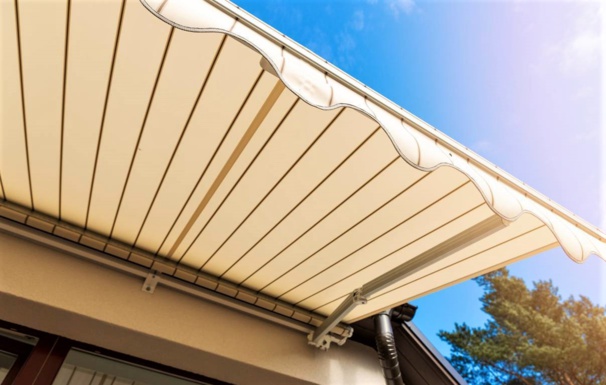 Tendance : le store banne - le store adapté à votre terrasse Tendance : le store banne - le store adapté à votre terrasse