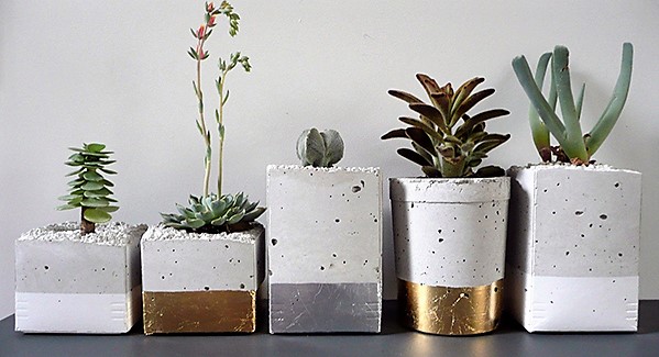 Faire des pots de fleurs en ciment les tutos Faire des pots de fleurs en ciment les tutos