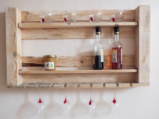 Faire une étagère Bistrot en palettes Faire une étagère Bistrot en palettes