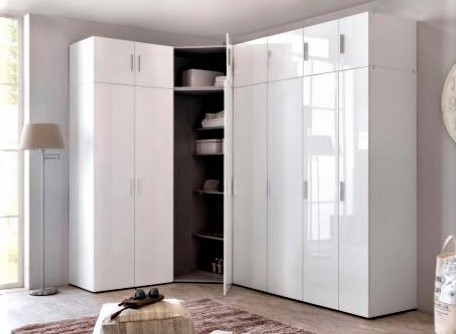 Comment faire pour que votre armoire de dressing ne prenne pas trop d'espace dans votre chambre ?