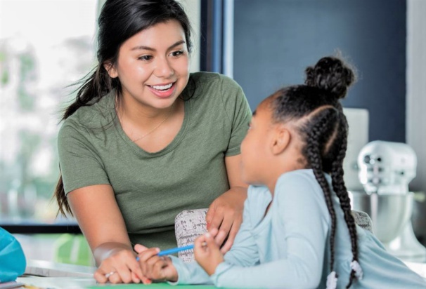 Garde d'enfants à domicile : 8 critères pour vous rassurer