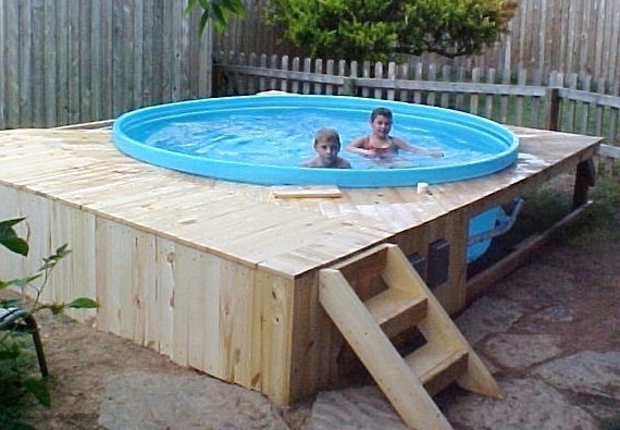 Piscines improvisées et insolites