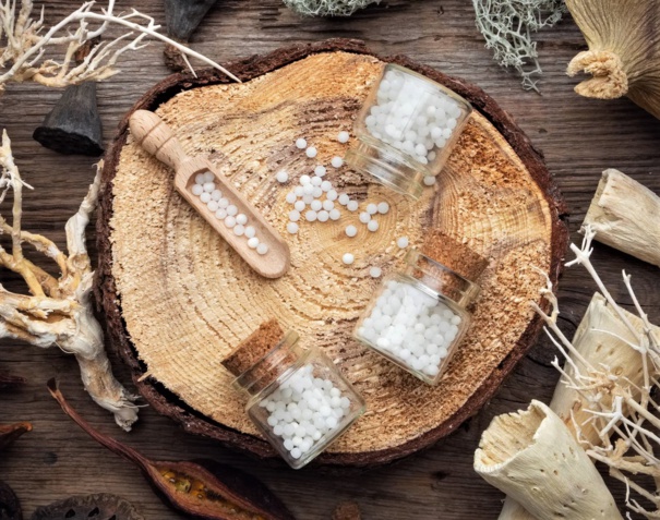 Mieux comprendre les souches et les dosages en homéopathie Mieux comprendre les souches et les dosages en homéopathie