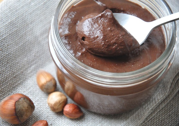 Faire soi même sa pâte à tartiner maison, 8 recettes gourmandes Faire soi même sa pâte à tartiner maison, 8 recettes gourmandes
