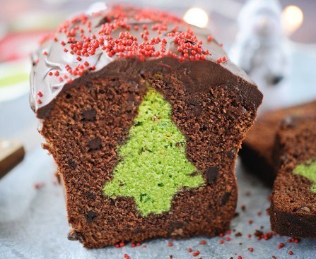 6 recettes cakes surprises de Noël