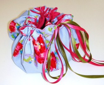 Faire des pochons en tissu, tutos et modèles Faire des pochons en tissu, tutos et modèles