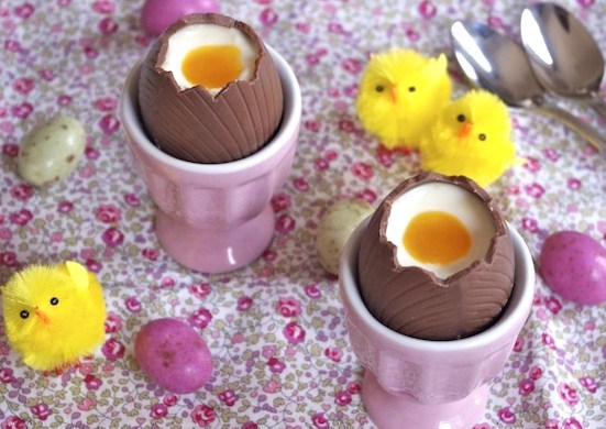 Recettes faire des oeufs de Pâques à la coque Recettes faire des oeufs de Pâques à la coque