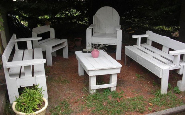 20 modèles de salons de jardin fabriqués en bois de palettes 20 modèles de salons de jardin fabriqués en bois de palettes