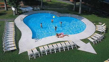 Piscines aux formes insolites et originales Piscines aux formes insolites et originales