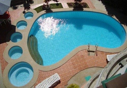 Piscines aux formes insolites et originales Piscines aux formes insolites et originales