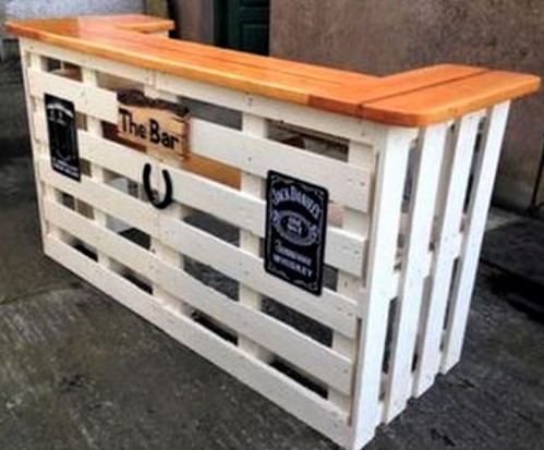 Modèles bars de jardin, réalisés en bois de palettes