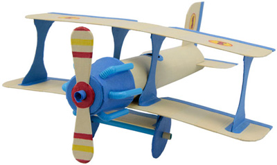 DIY : fabriquer un avion en papier toilette avec vos enfants