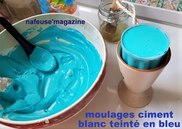 Moulages en ciment coloré