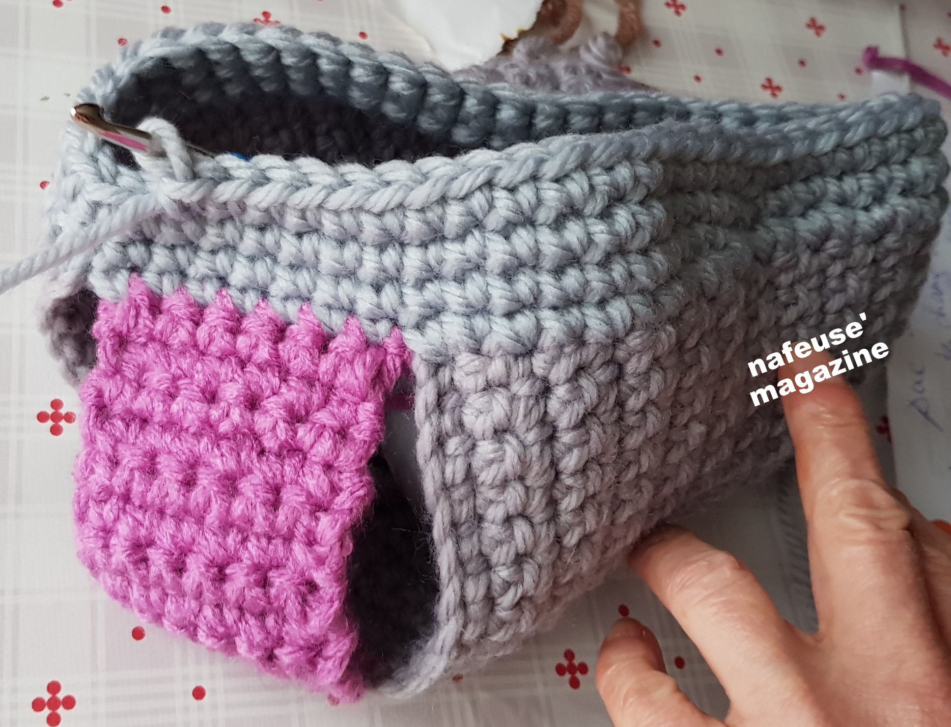 Tutoriel sac trousse maquillage au crochet